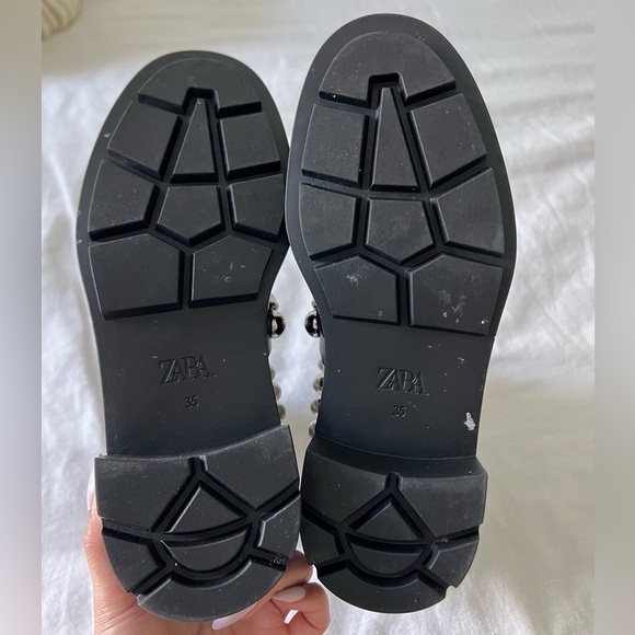 Zara Black Pearl Boots - Picture 4 of 11